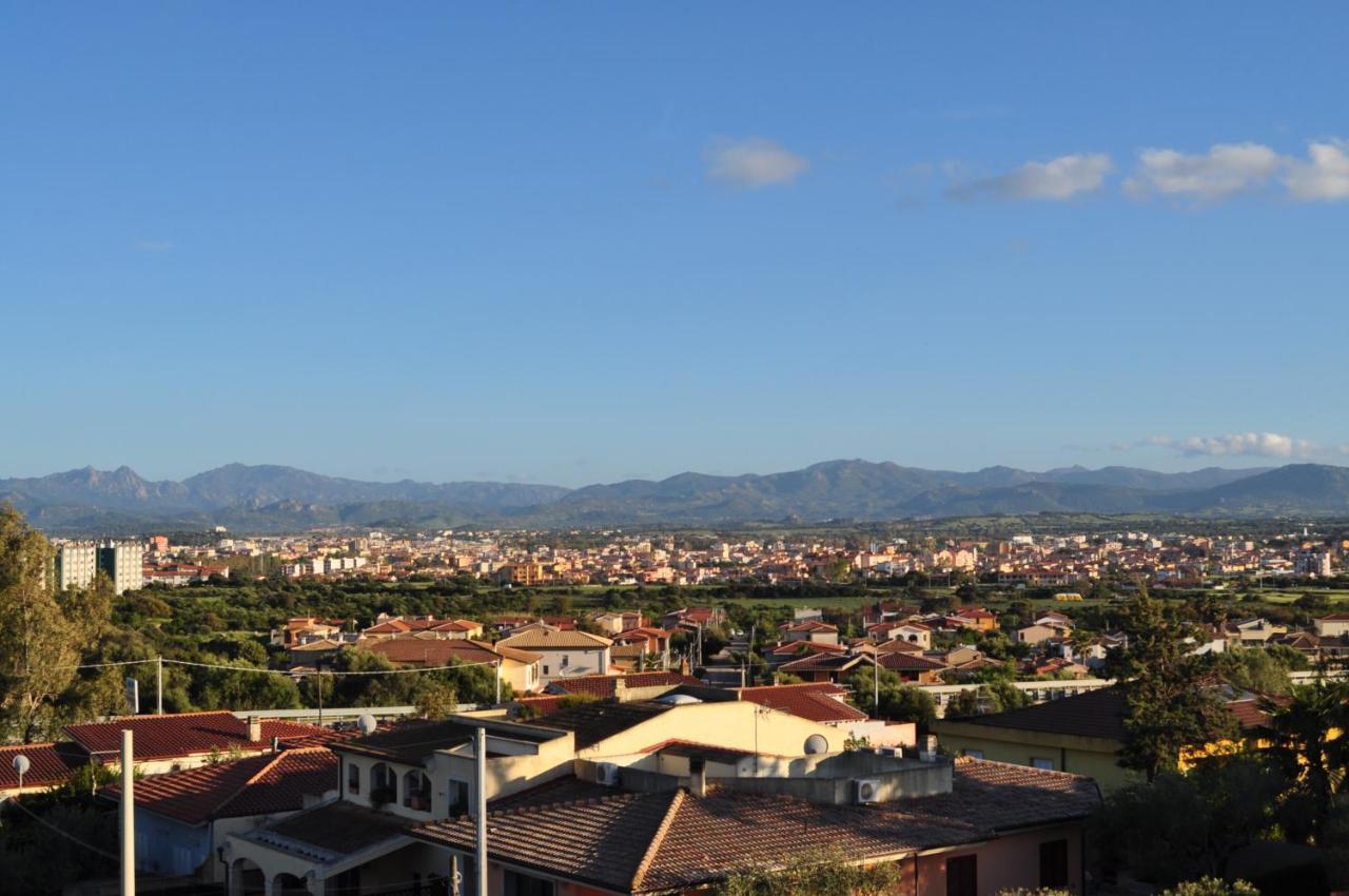 Villa Luce B&B Olbia Eksteriør bilde